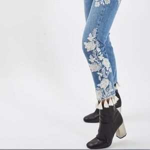 Topshop Embroidered MOTO Jeans